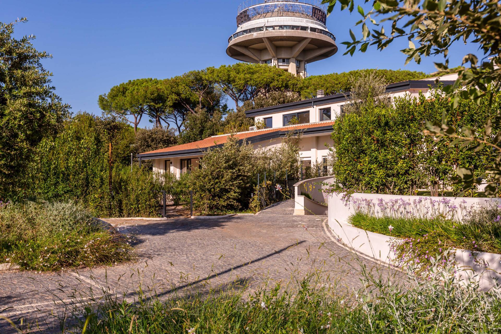 Roma, Roma, 00100, IT, 2 Bedrooms Bedrooms, ,3 BathroomsBathrooms,Residential,For Sale,1849001