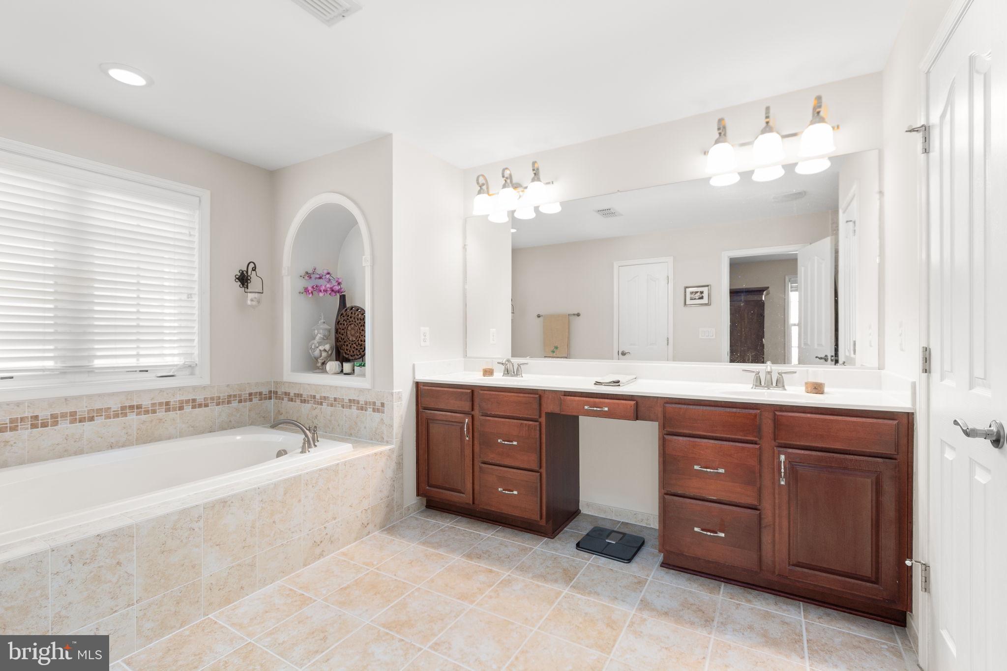 Spotsylvania, Virginia, 22553, United States, 5 Bedrooms Bedrooms, ,4 BathroomsBathrooms,Residential,For Sale,2005976