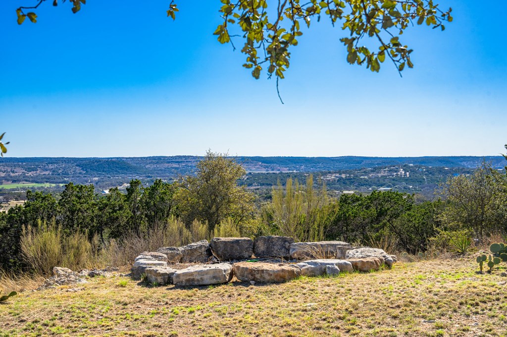 Kerrville, Texas, 78028, United States, 4 Bedrooms Bedrooms, ,5 BathroomsBathrooms,Residential,For Sale,1735504