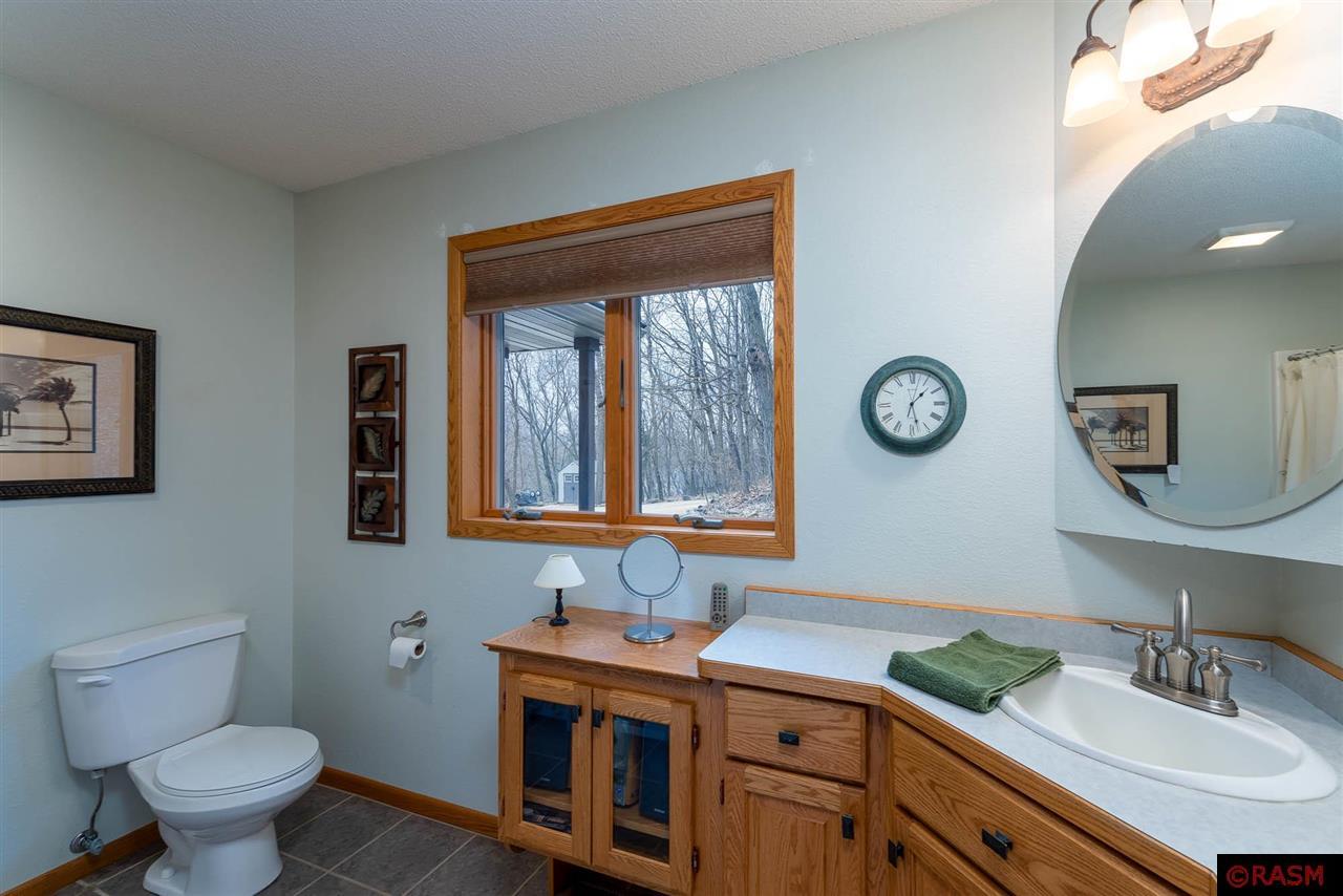 Mankato, Minnesota, 56001, United States, 4 Bedrooms Bedrooms, ,3 BathroomsBathrooms,Residential,For Sale,1841508