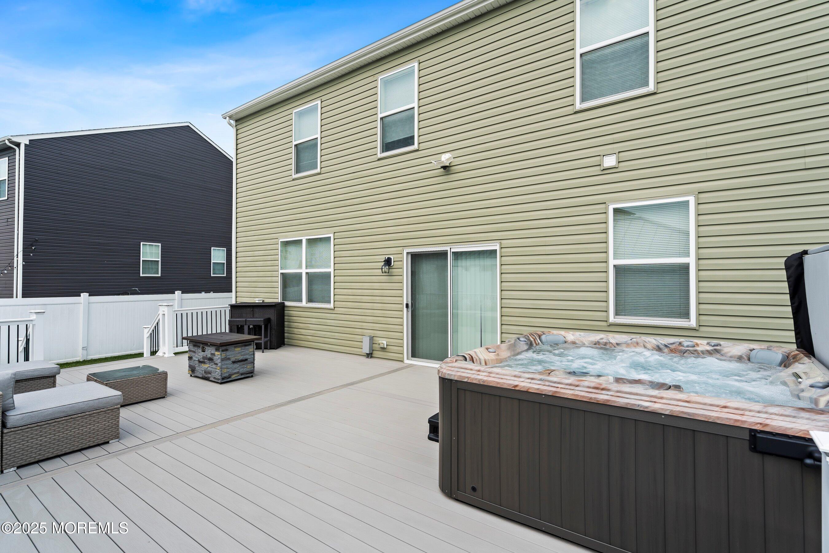 Barnegat, New Jersey, 08005, United States, 4 Bedrooms Bedrooms, ,4 BathroomsBathrooms,Residential,For Sale,1910502