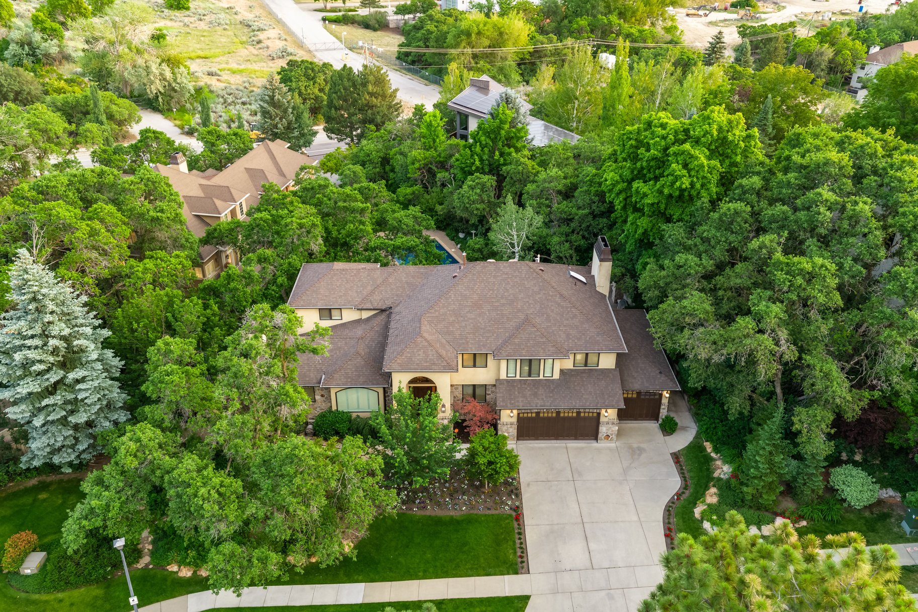  Private Cottonwood Heights Estate with Resort Backyard & Mountain Views - 物件實景