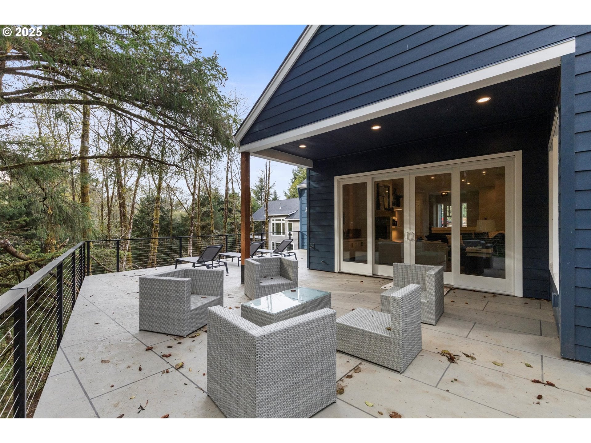 CannonBeach, Oregon, 97110, United States, 4 Bedrooms Bedrooms, ,4 BathroomsBathrooms,Residential,For Sale,2003076