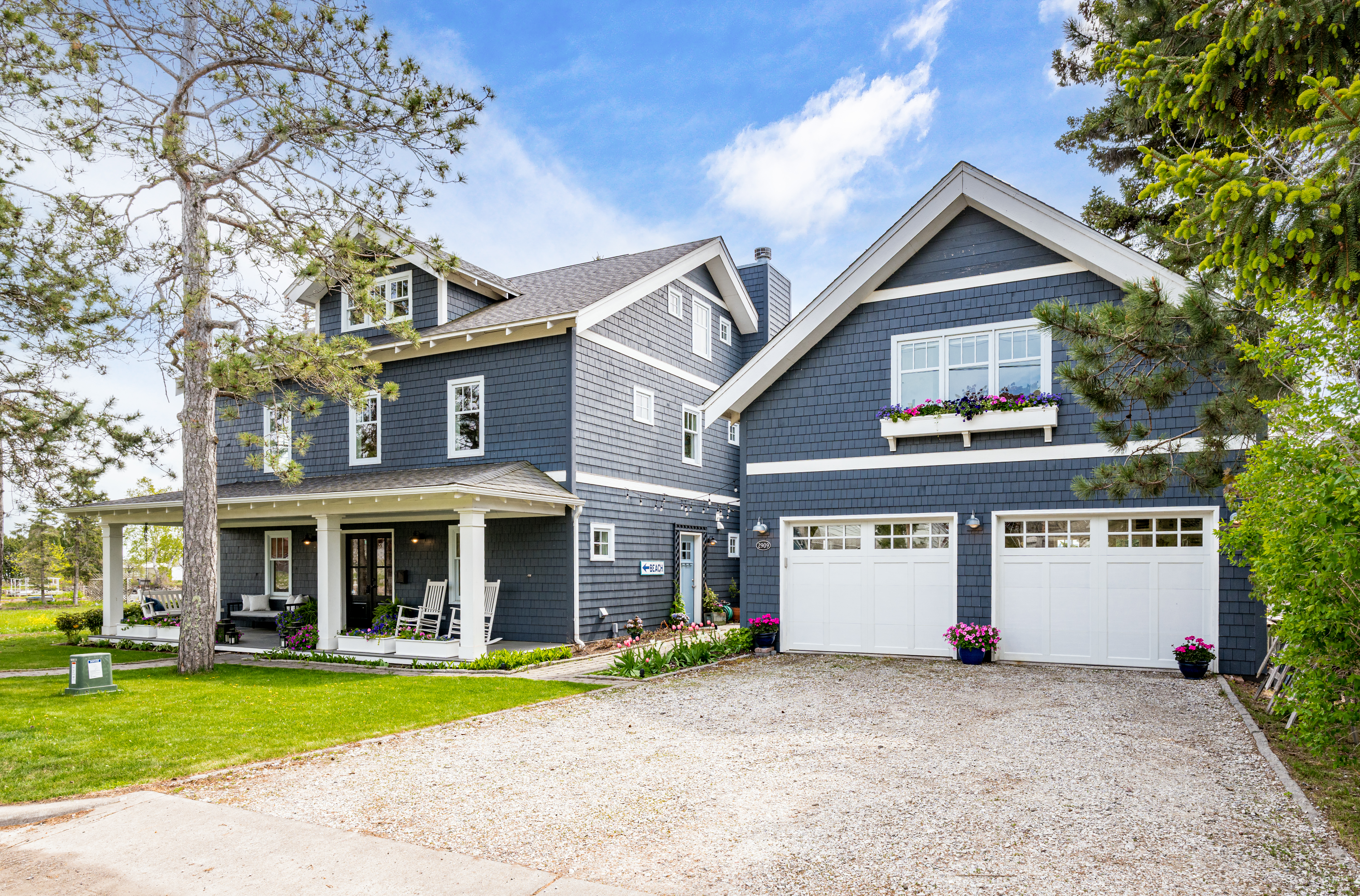  Craftsman Waterfront Retreat with Guest Quarters and Bay Views - 物件實景