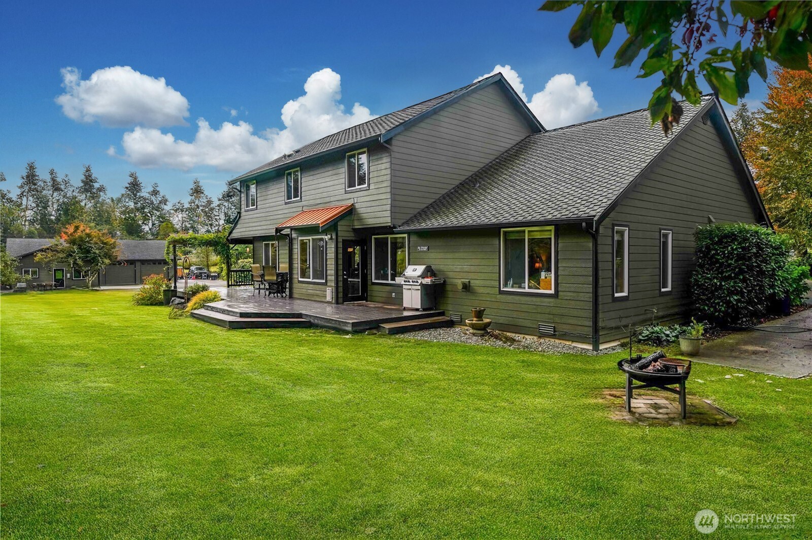 Arlington, Washington, 98223, United States, 6 Bedrooms Bedrooms, ,5 BathroomsBathrooms,Residential,For Sale,1984023