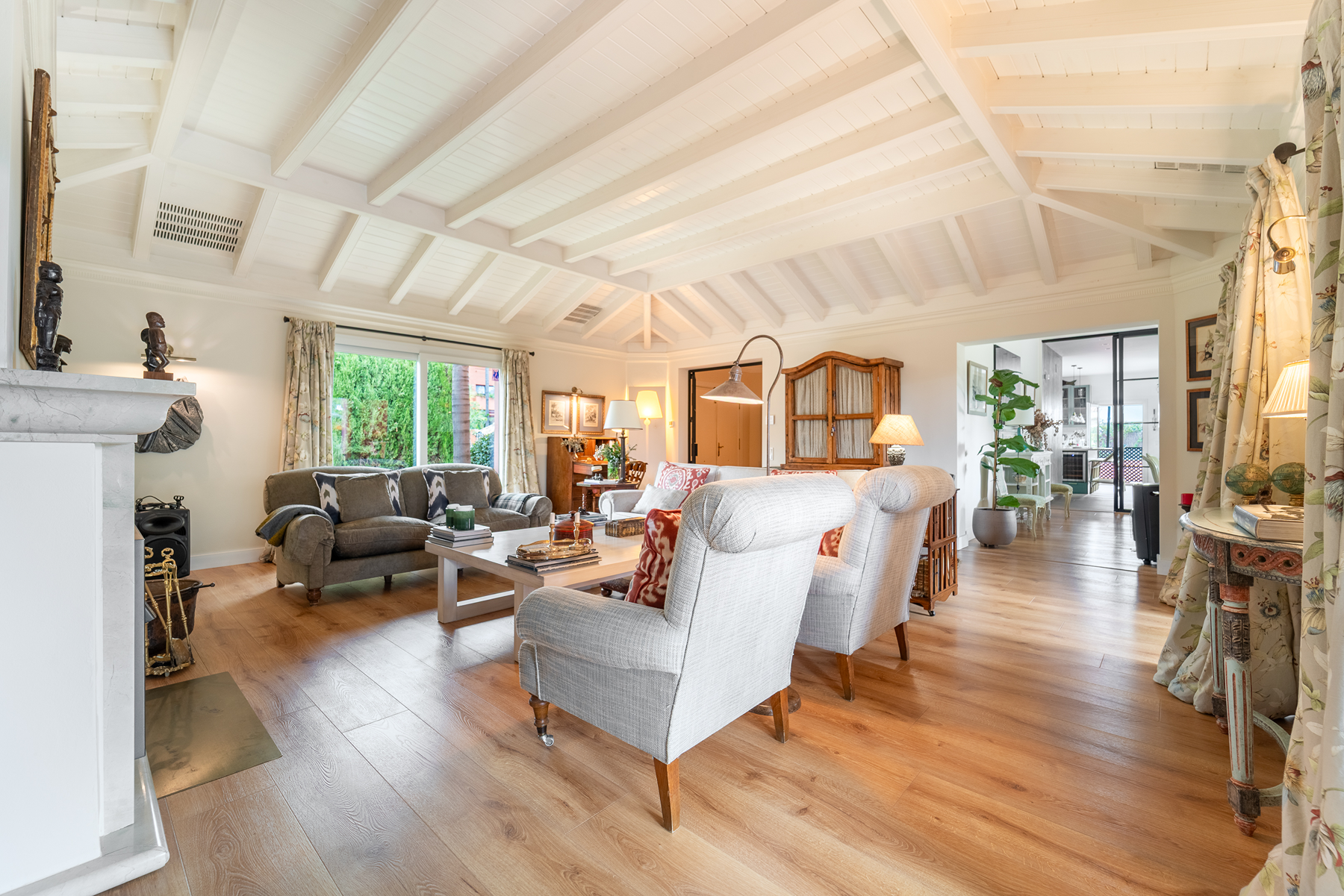  Charming Andalusian-style villa in Altos de Puente Romano, Golden Mile - 物件實景