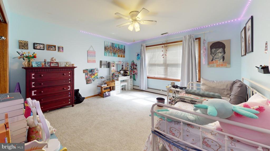 Lumberton, New Jersey, 08048, United States, 5 Bedrooms Bedrooms, ,4 BathroomsBathrooms,Residential,For Sale,2030815