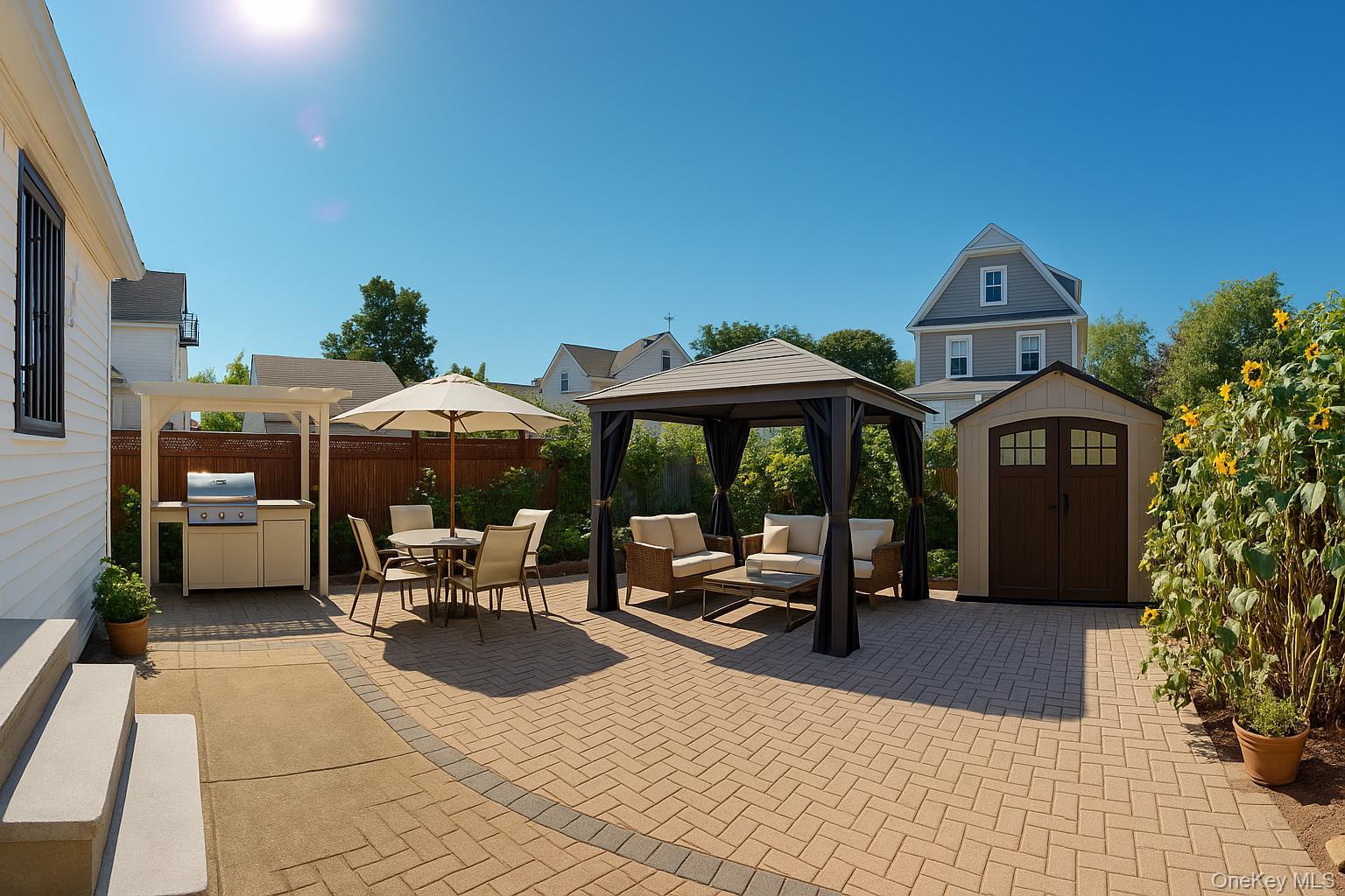 Jamaica, New York, 11435, United States, 4 Bedrooms Bedrooms, ,3 BathroomsBathrooms,Residential,For Sale,1927157