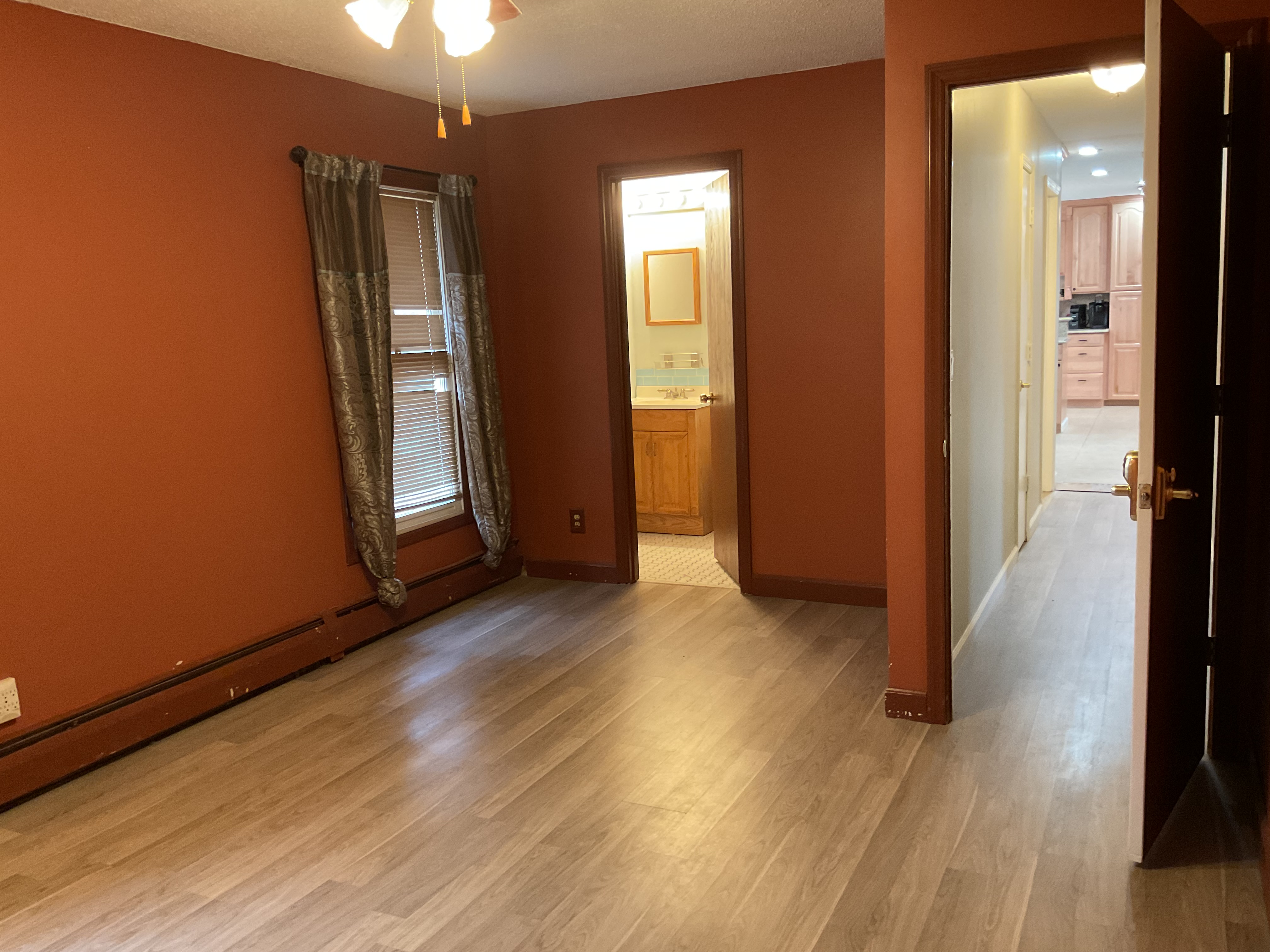 Shirley, New York, 11967, United States, 4 Bedrooms Bedrooms, ,3 BathroomsBathrooms,Residential,For Sale,1990449