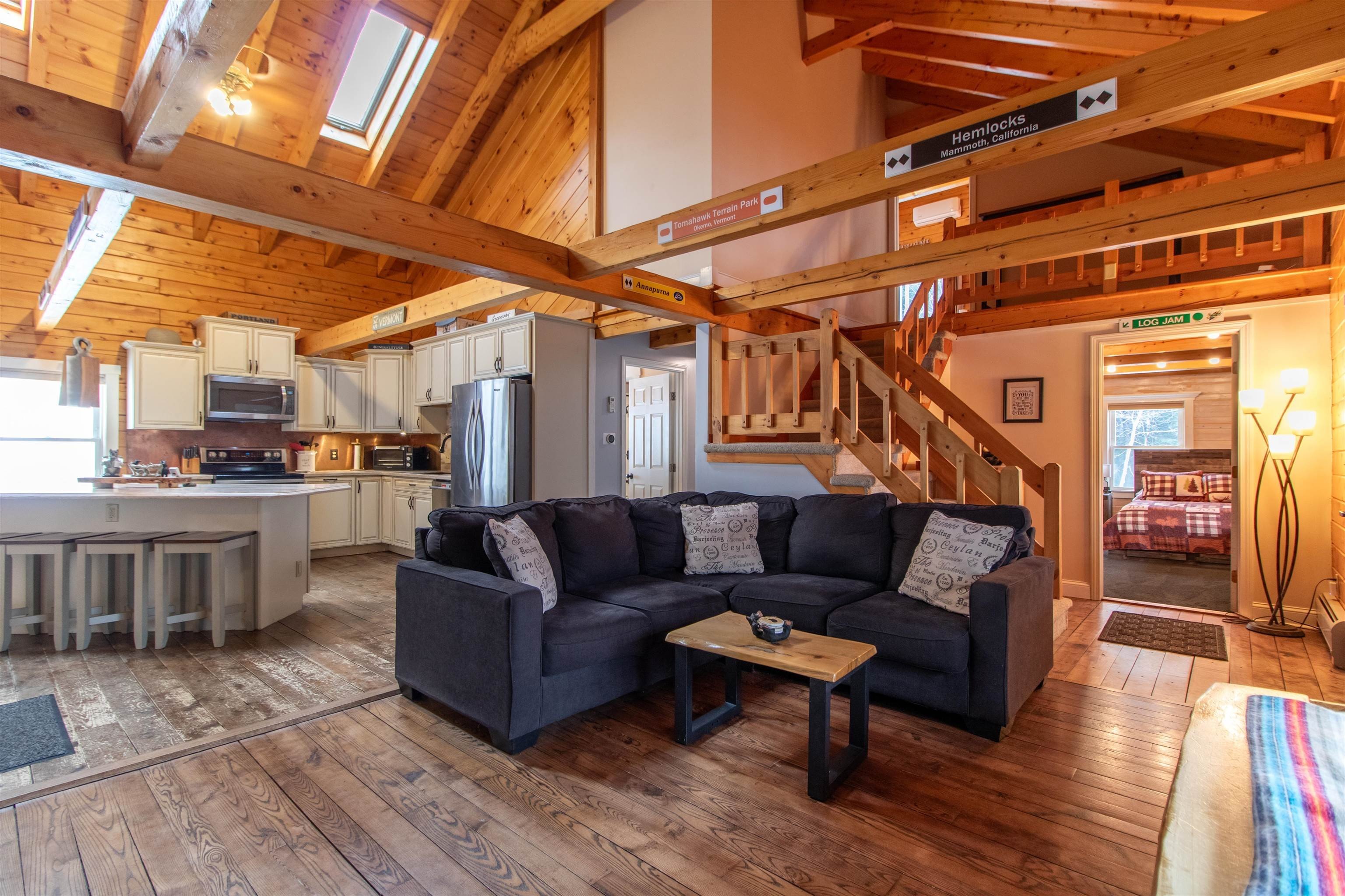 Lyndon, Vermont, 05851, United States, 3 Bedrooms Bedrooms, ,1 BathroomBathrooms,Residential,For Sale,2038381