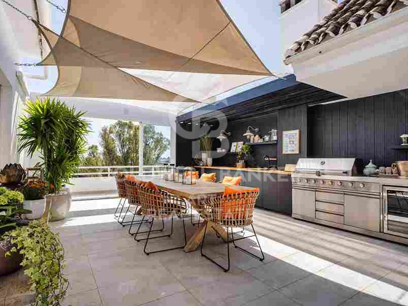 Marbella, Andalusia, ES, 3 Bedrooms Bedrooms, ,3 BathroomsBathrooms,Residential,For Sale,1795300