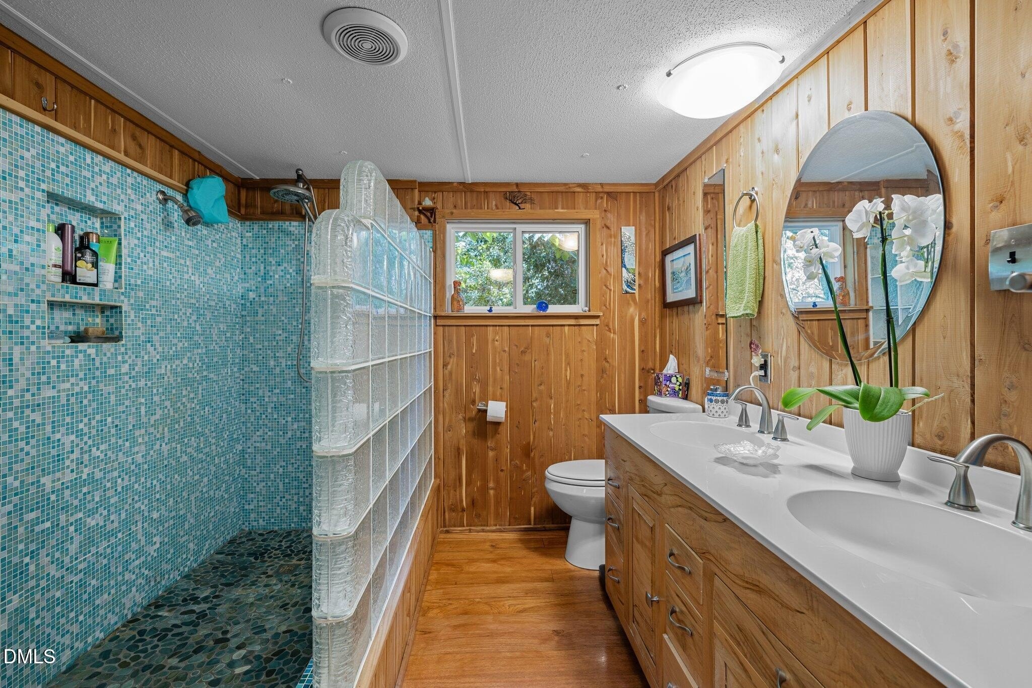 Pittsboro, North Carolina, 27312, United States, 2 Bedrooms Bedrooms, ,1 BathroomBathrooms,Residential,For Sale,2005793