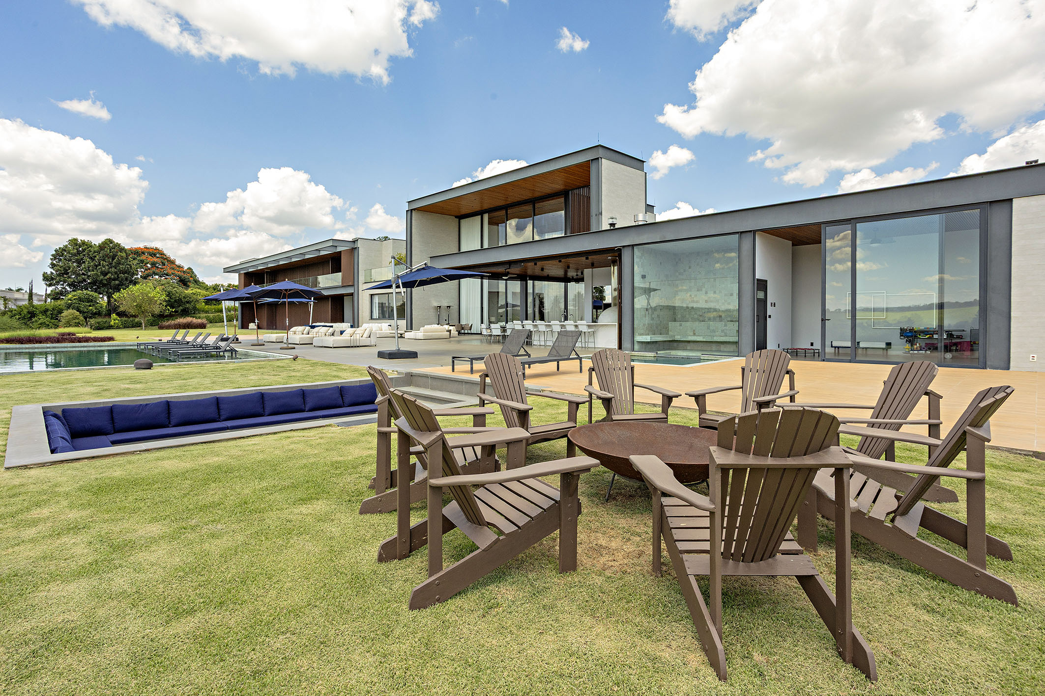  Olegário de Sá-designed residence in a privileged setting at Quinta da Baroneza - 物件實景