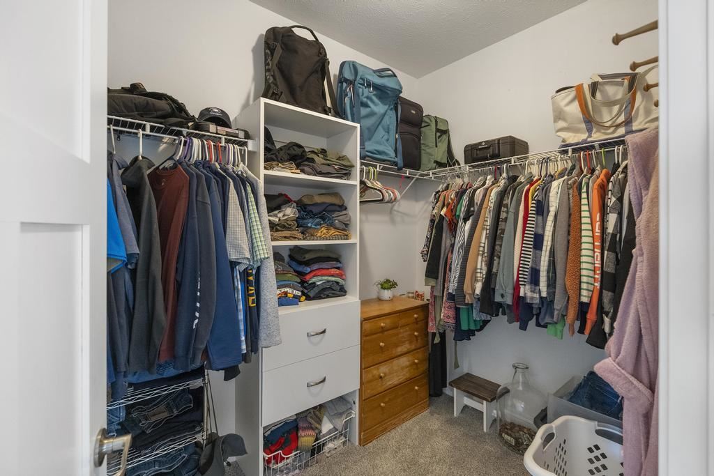 Petoskey, Michigan, 49770, United States, 4 Bedrooms Bedrooms, ,3 BathroomsBathrooms,Residential,For Sale,1906995