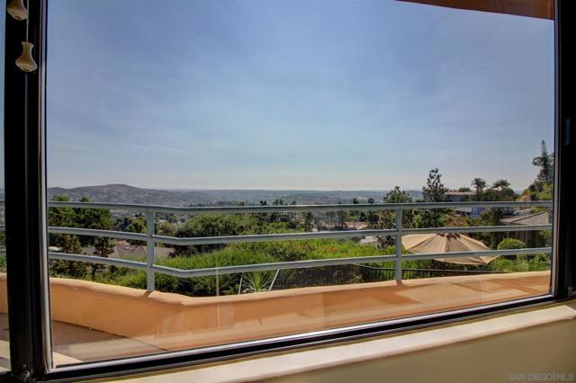 La Mesa, California, 91941, United States, 4 Bedrooms Bedrooms, ,5 BathroomsBathrooms,Residential,For Sale,1844670