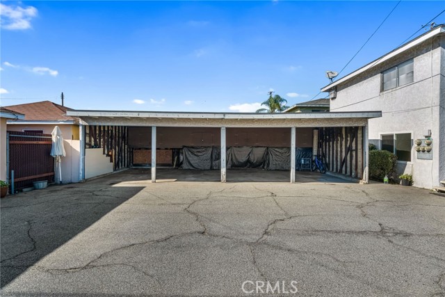 Bell Gardens, California, 90201, United States, 6 Bedrooms Bedrooms, ,Residential,For Sale,2009739