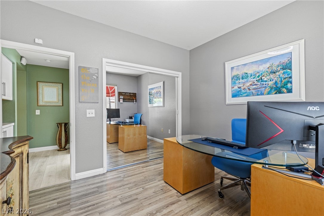 Las Vegas, Nevada, 89134, United States, 2 Bedrooms Bedrooms, ,2 BathroomsBathrooms,Residential,For Sale,2031210