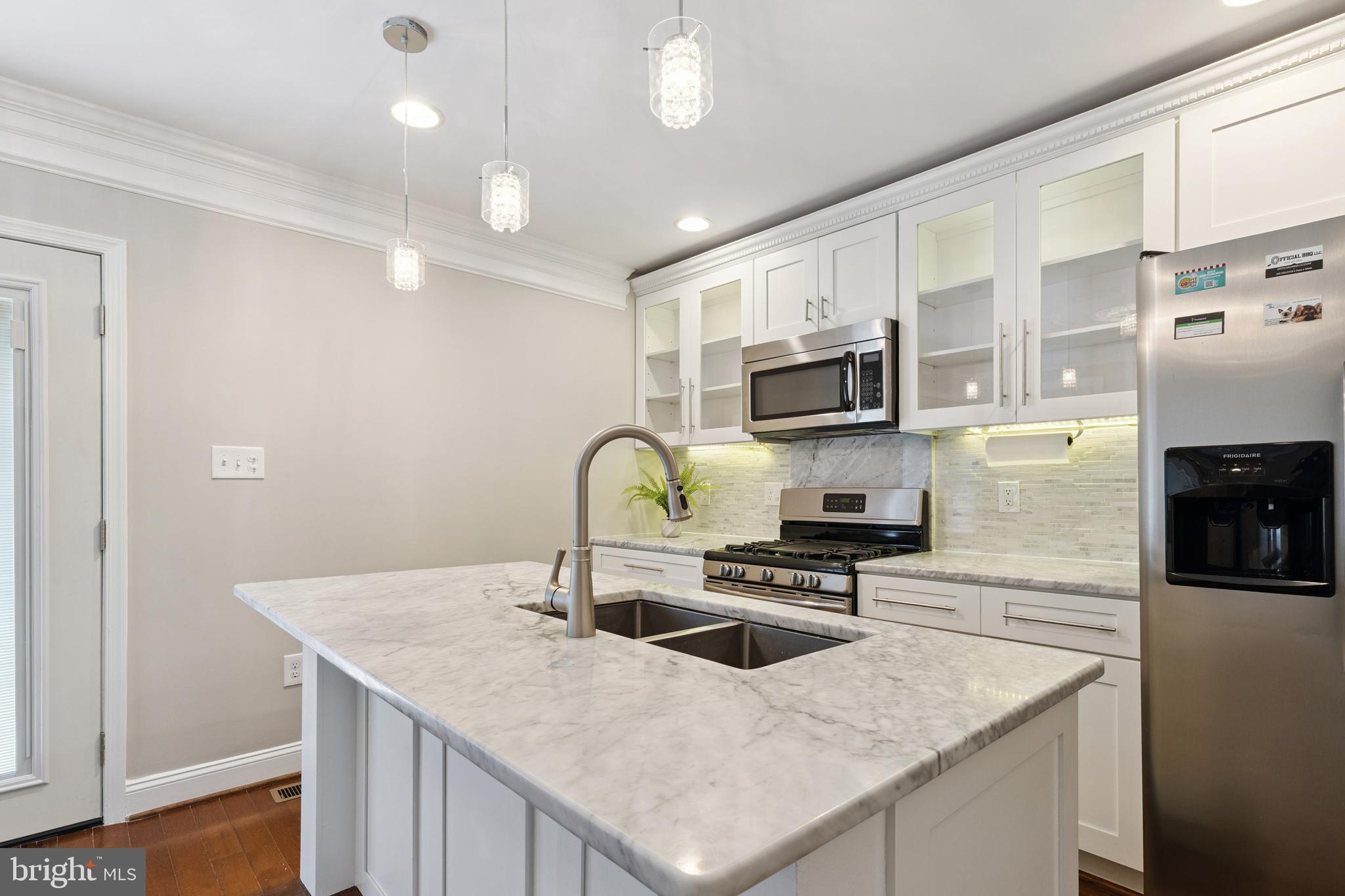 Washington, District of Columbia, 20011, United States, 3 Bedrooms Bedrooms, ,4 BathroomsBathrooms,Residential,For Sale,1935527