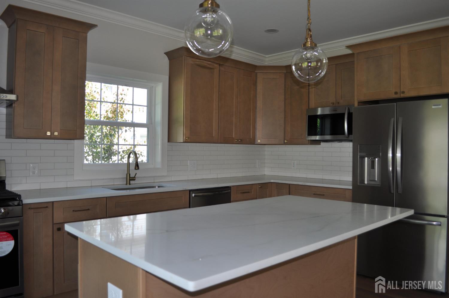 Woodbridge, New Jersey, 07095, United States, 4 Bedrooms Bedrooms, ,4 BathroomsBathrooms,Residential,For Sale,1920305