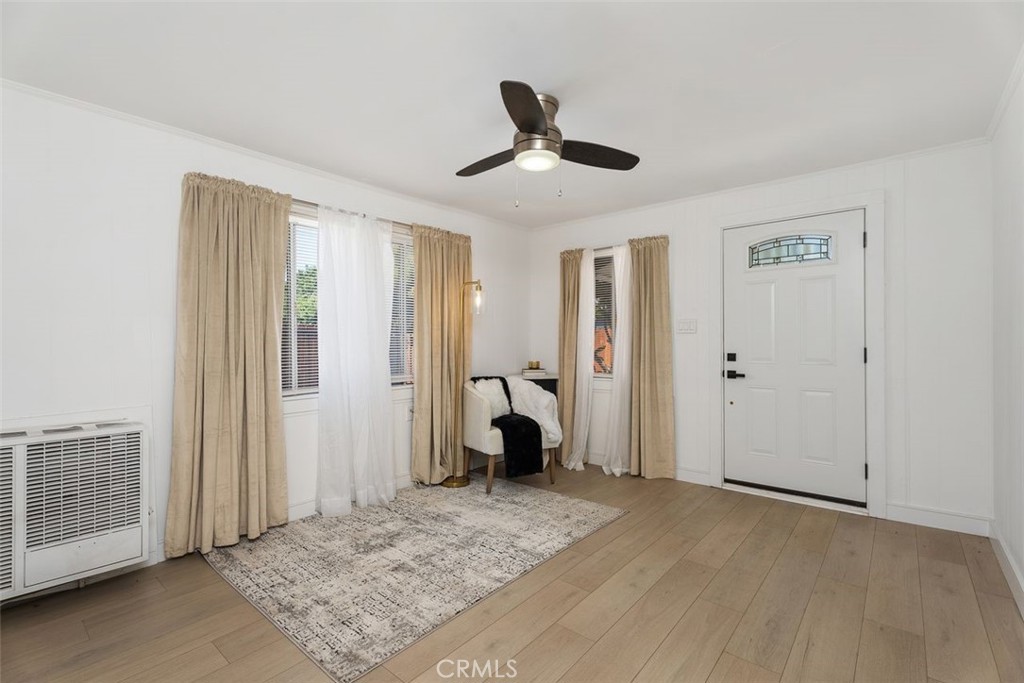 Santa Ana, California, 92701, United States, 5 Bedrooms Bedrooms, ,3 BathroomsBathrooms,Residential,For Sale,1837715