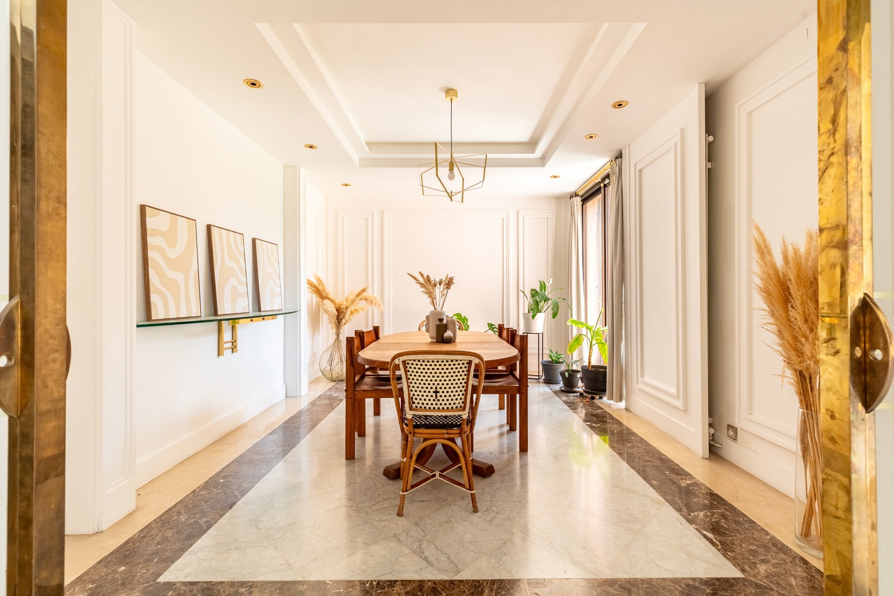  EXCEPTIONAL RESIDENCE – CONTEMPORARY RIAD-INSPIRED HOME – 250 SQ.M – PARC FÉAU - 物件實景