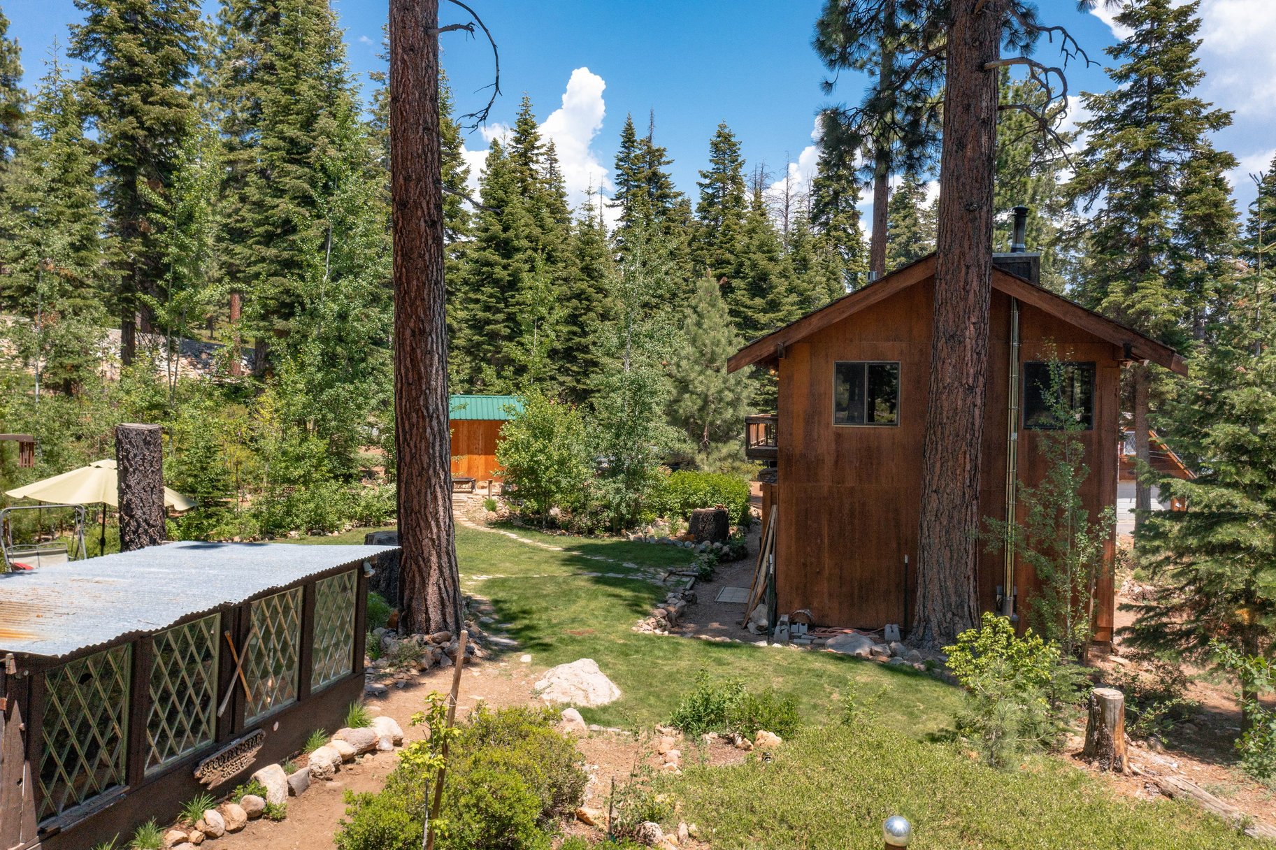  Rare, 10-acre parcel with house minutes from Tahoe City - 物件實景
