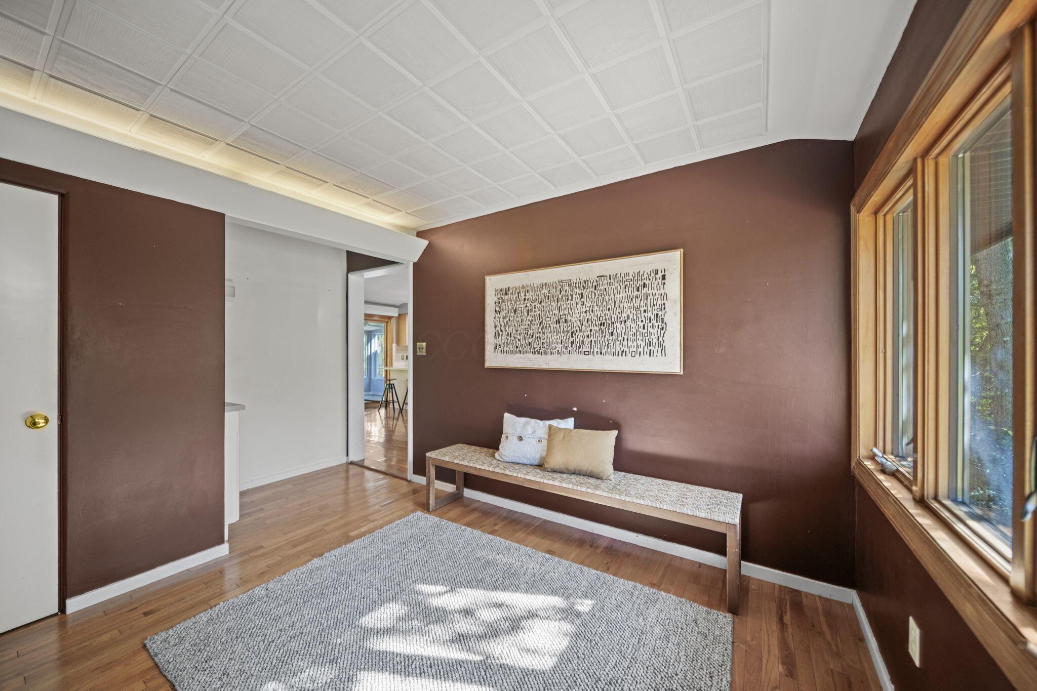 Columbus, Ohio, 43221, United States, 3 Bedrooms Bedrooms, ,4 BathroomsBathrooms,Residential,For Sale,1951333