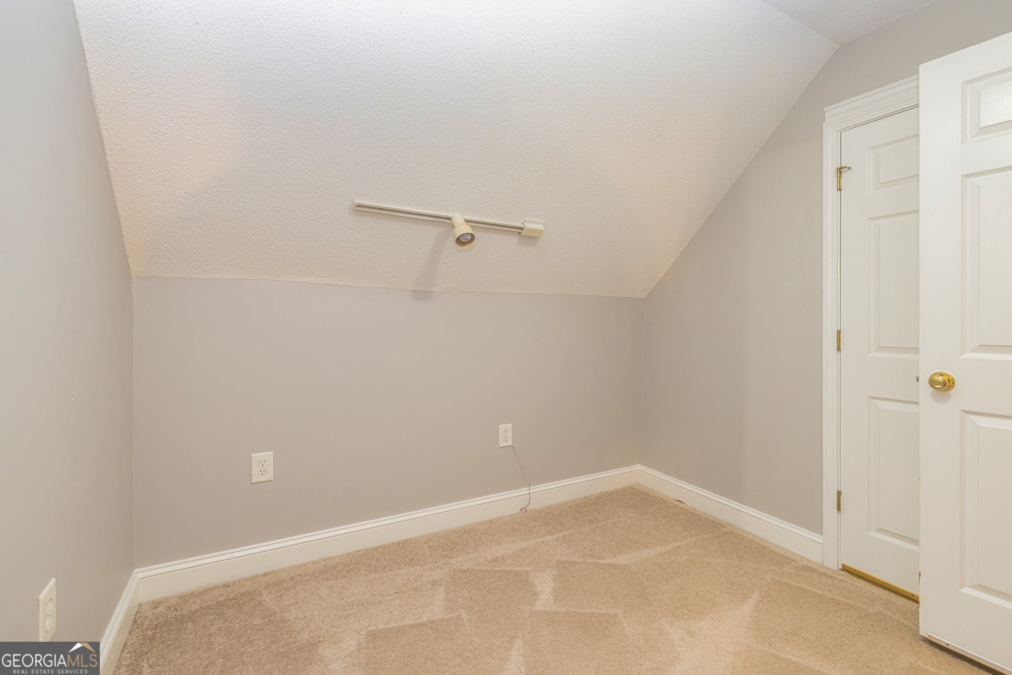 Newnan, Georgia, 30263, United States, 5 Bedrooms Bedrooms, ,6 BathroomsBathrooms,Residential,For Sale,1915422
