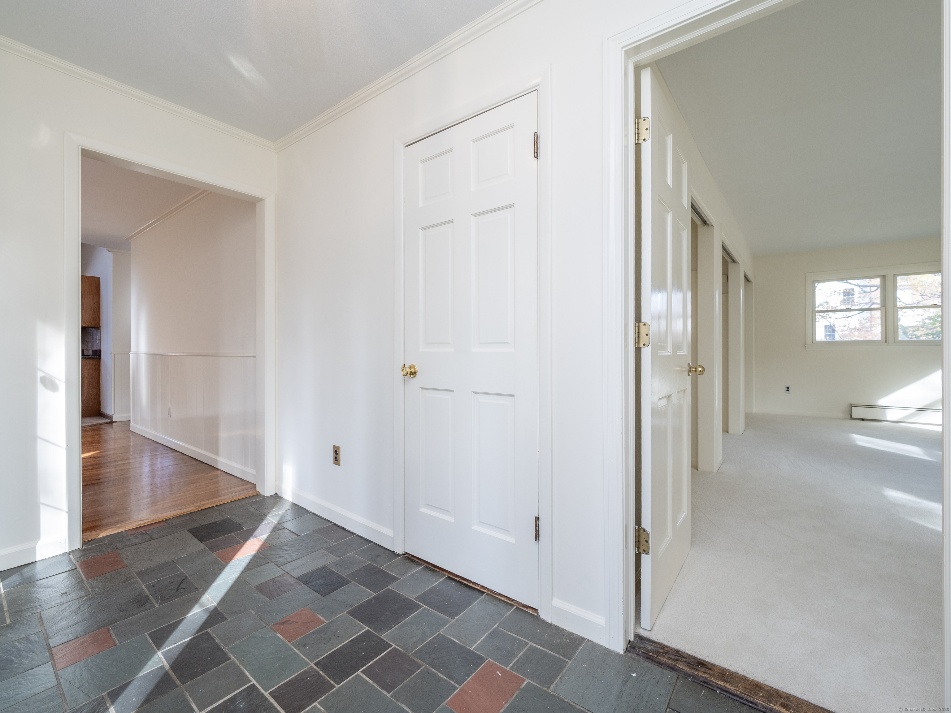 Ridgefield, Connecticut, 06877, United States, 4 Bedrooms Bedrooms, ,2 BathroomsBathrooms,Residential,For Sale,1989394