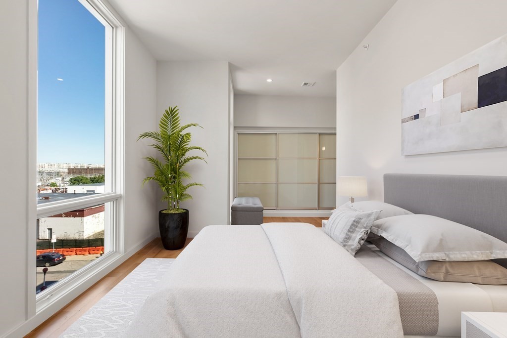 Boston, Massachusetts, 02127, United States, 2 Bedrooms Bedrooms, ,2 BathroomsBathrooms,Residential,For Sale,1916943