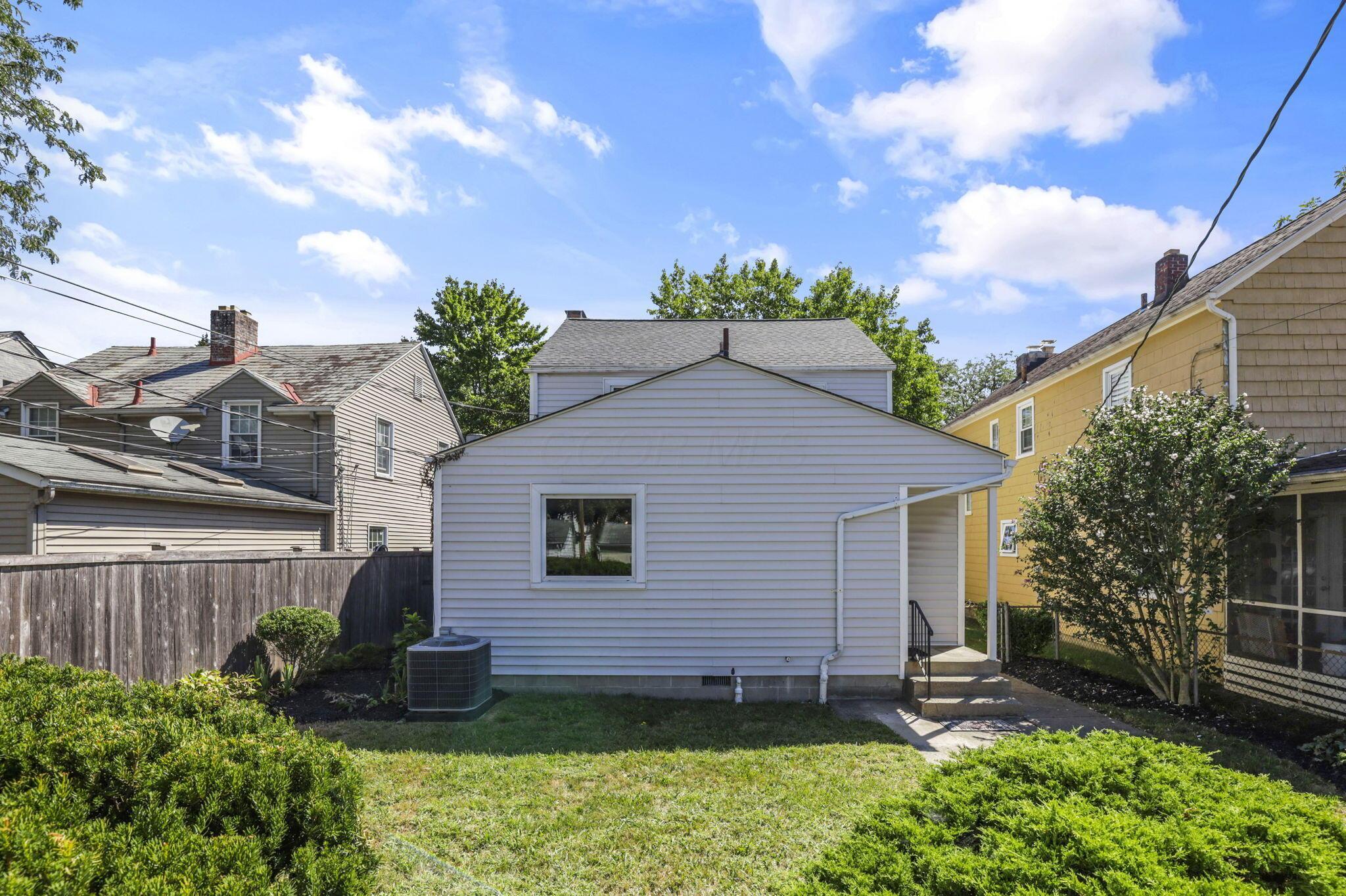 Bexley, Ohio, 43209, United States, 4 Bedrooms Bedrooms, ,3 BathroomsBathrooms,Residential,For Sale,1978539