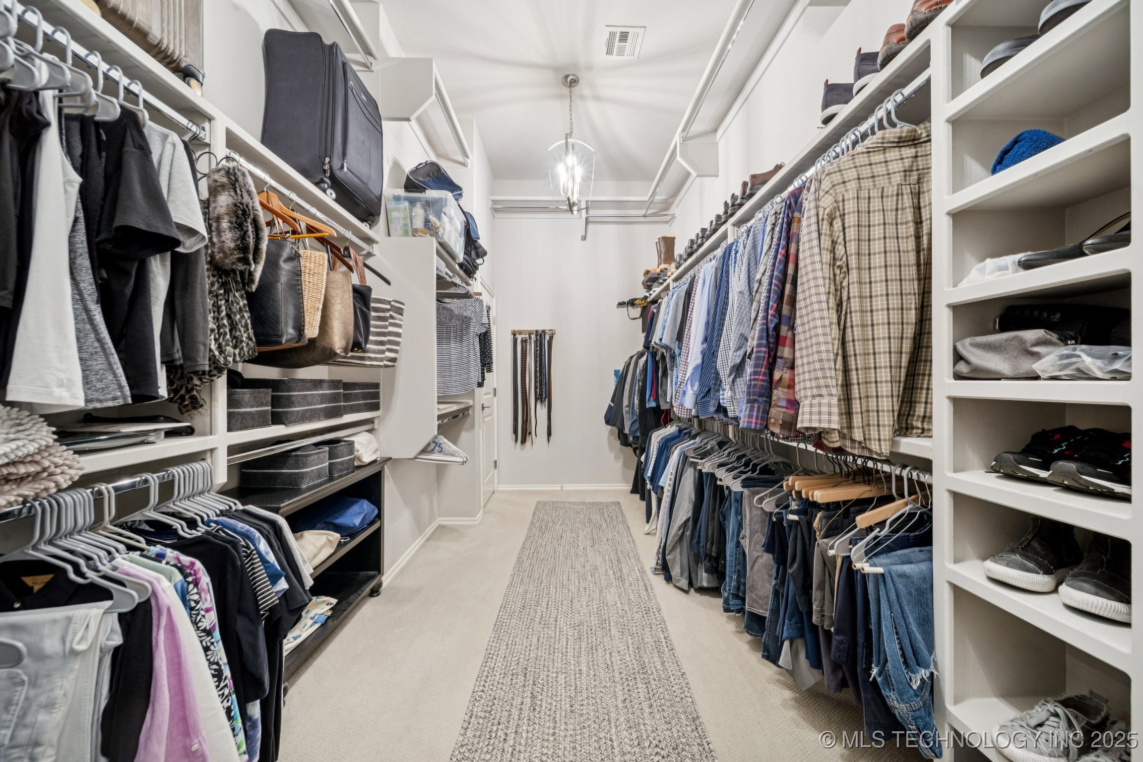 Owasso, Oklahoma, 74055, United States, 4 Bedrooms Bedrooms, ,4 BathroomsBathrooms,Residential,For Sale,1964106