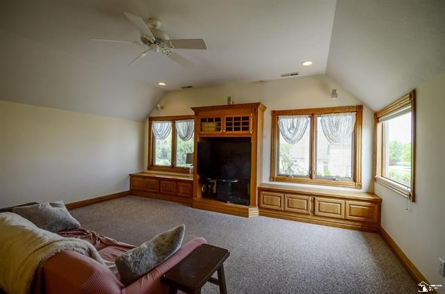 NEWPORT, Michigan, 48166, United States, 3 Bedrooms Bedrooms, ,3 BathroomsBathrooms,Residential,For Sale,1939002