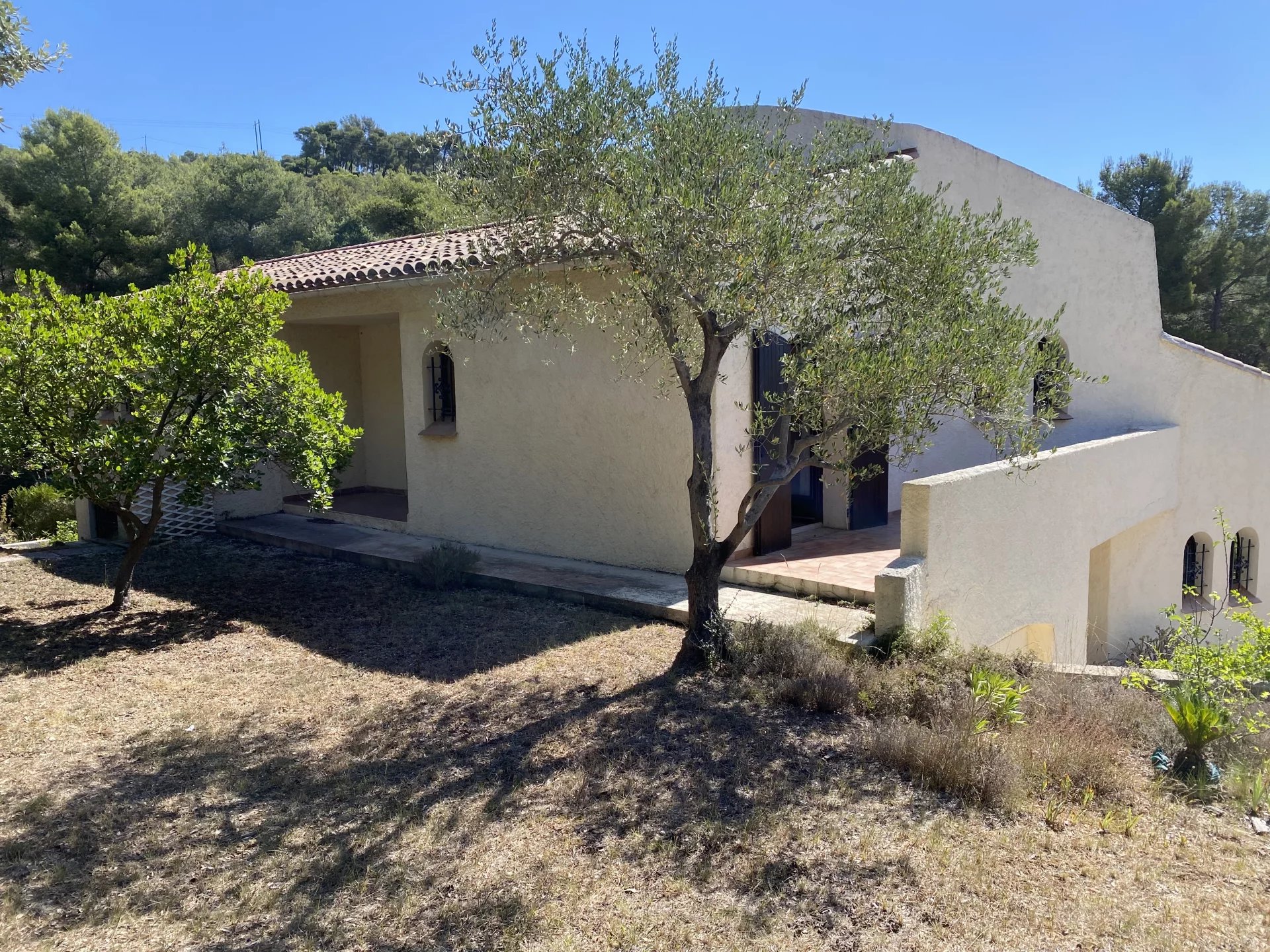 Saint-Mandrier-sur-Mer, Provence-Alpes-Côte d’Azur, 83430, FR, 4 Bedrooms Bedrooms, ,6 BathroomsBathrooms,Residential,For Sale,1673174