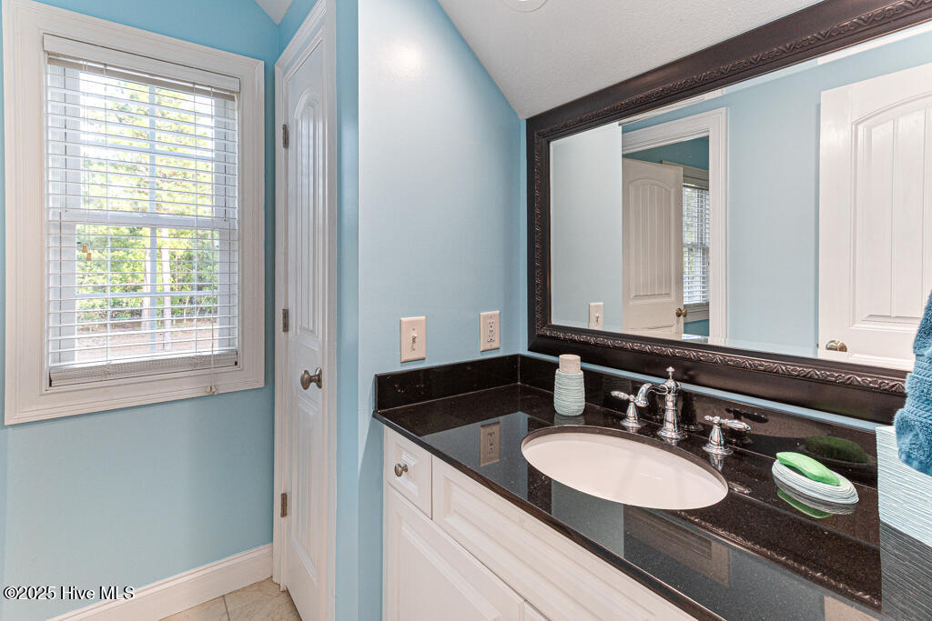 West End, North Carolina, 27376, United States, 4 Bedrooms Bedrooms, ,4 BathroomsBathrooms,Residential,For Sale,1877359