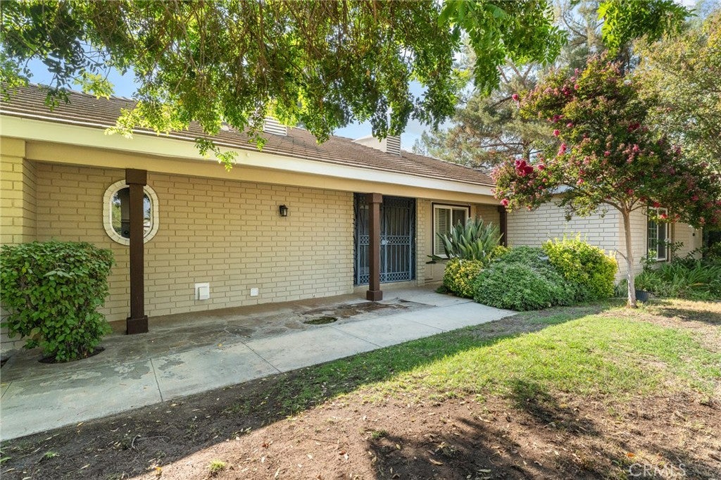 Redlands, California, 92373, United States, 4 Bedrooms Bedrooms, ,4 BathroomsBathrooms,Residential,For Sale,1995131