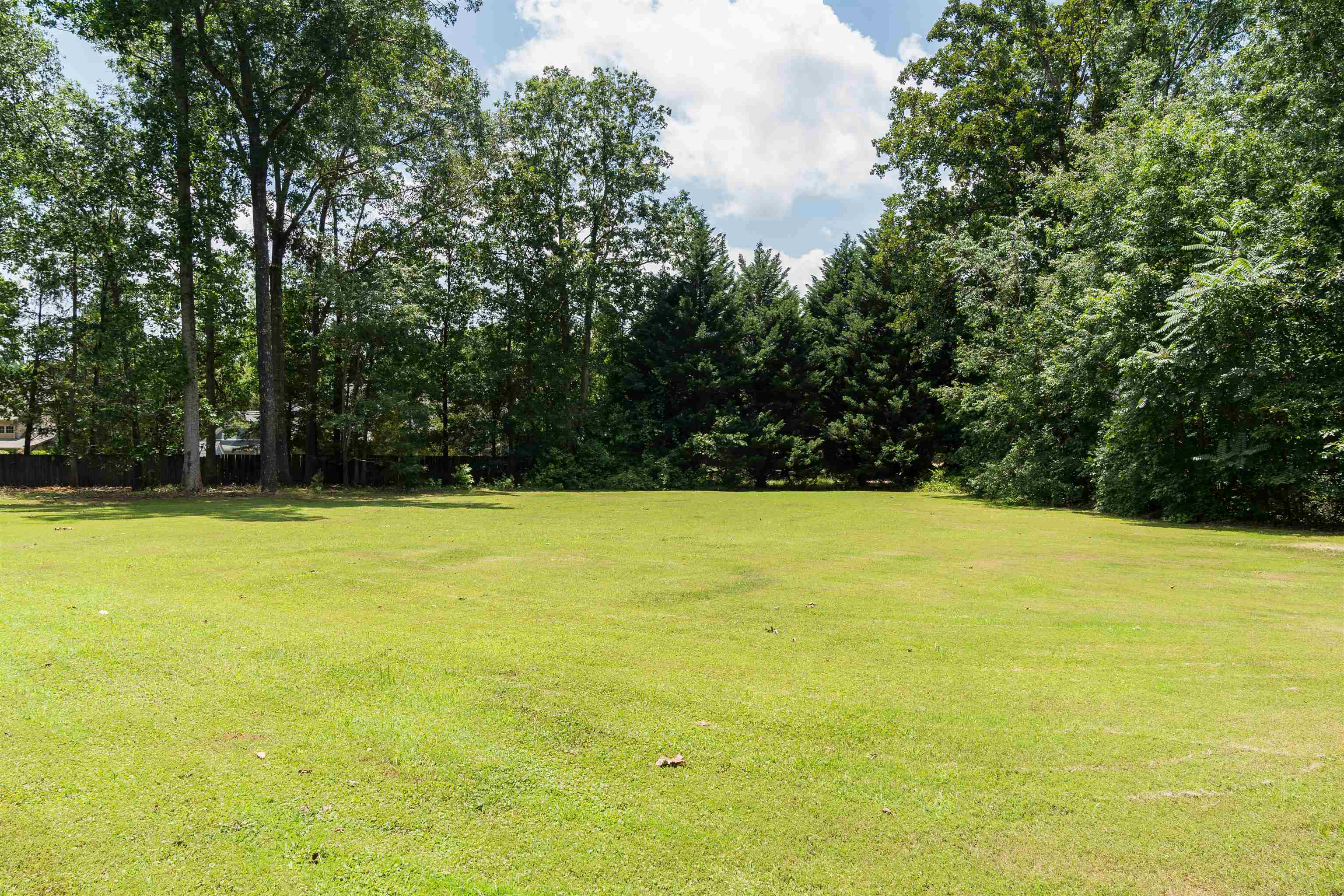 Boiling Springs, South Carolina, 29316, United States, 5 Bedrooms Bedrooms, ,4 BathroomsBathrooms,Residential,For Sale,1943235
