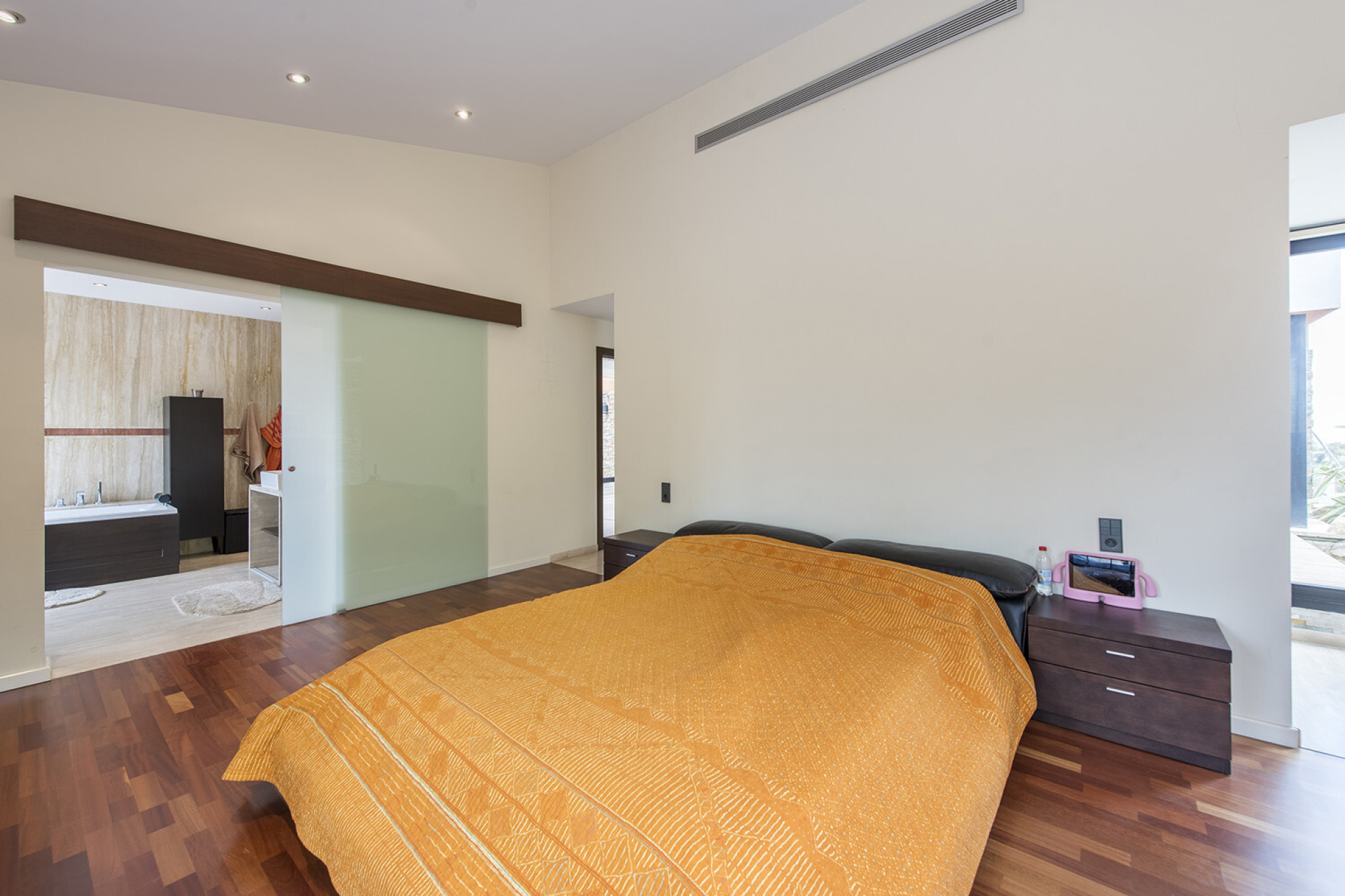  Impressive modern house with panoramic views of the sea - 物件實景