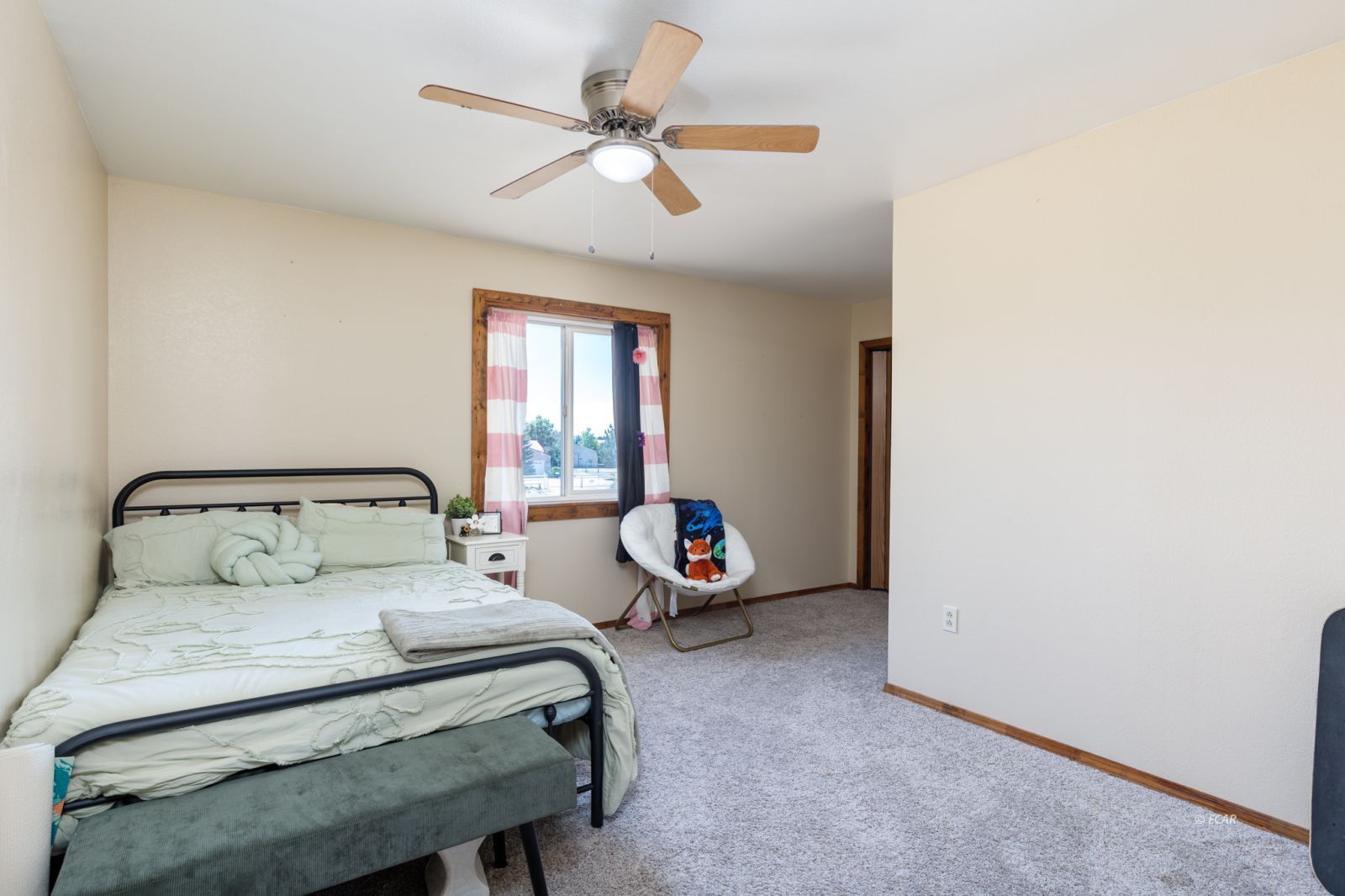 Spring Creek, Nevada, 89815, United States, 5 Bedrooms Bedrooms, ,3 BathroomsBathrooms,Residential,For Sale,1890827