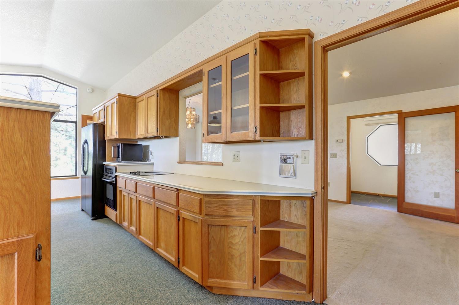 Grass Valley, California, 95949, United States, 3 Bedrooms Bedrooms, ,3 BathroomsBathrooms,Residential,For Sale,1842602