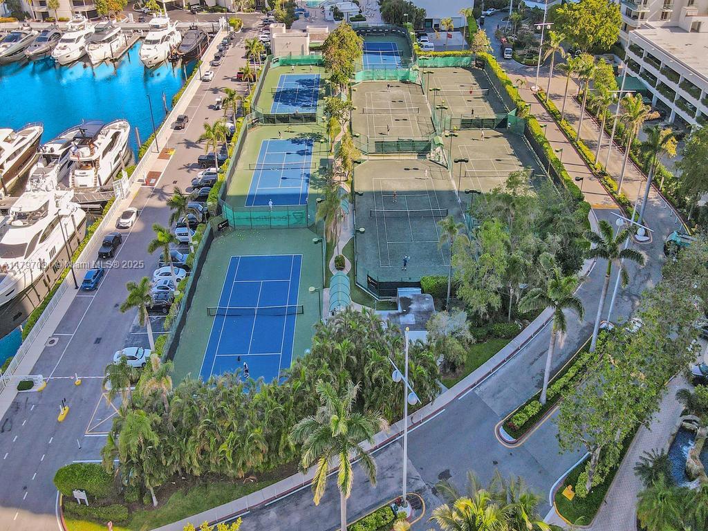 Aventura, Florida, 33180, United States, 4 Bedrooms Bedrooms, ,5 BathroomsBathrooms,Residential,For Sale,1796989