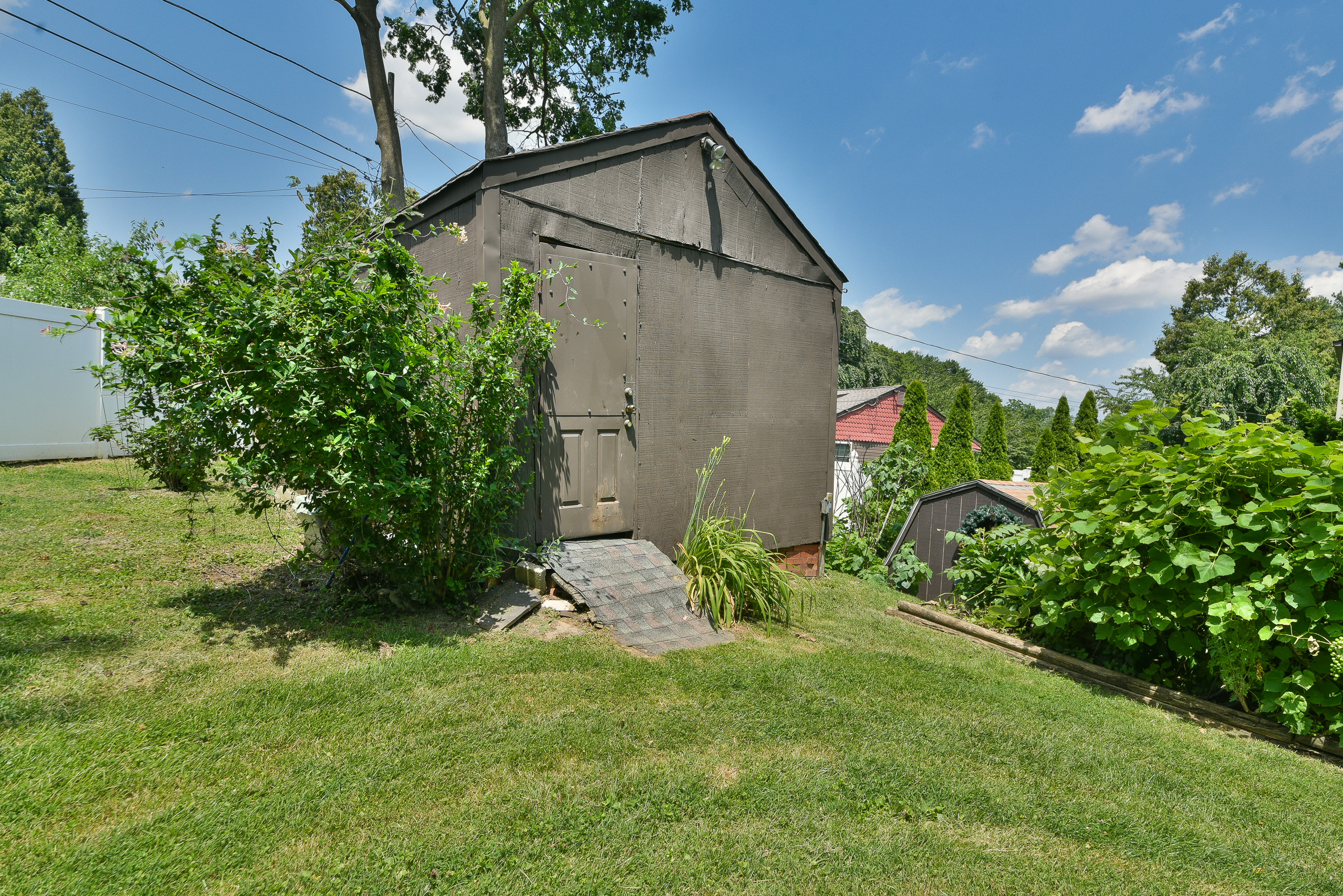 Feasterville Trevose, Pennsylvania, 19053, United States, 4 Bedrooms Bedrooms, ,2 BathroomsBathrooms,Residential,For Sale,1920735