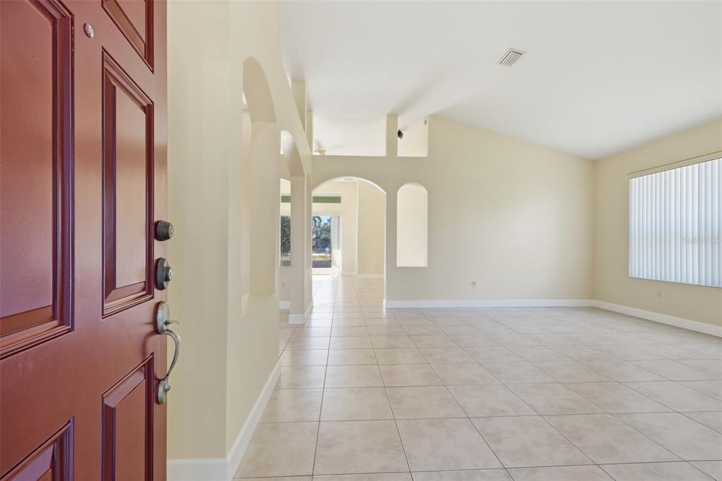 Tampa, Florida, 33635, United States, 4 Bedrooms Bedrooms, ,3 BathroomsBathrooms,Residential,For Sale,1988639