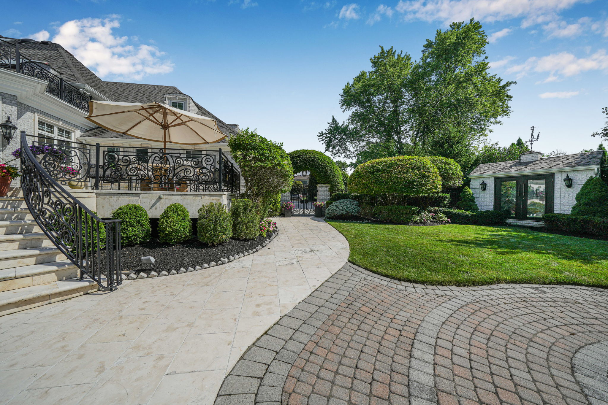 Montville, New Jersey, 07045, United States, 4 Bedrooms Bedrooms, ,5 BathroomsBathrooms,Residential,For Sale,1973706