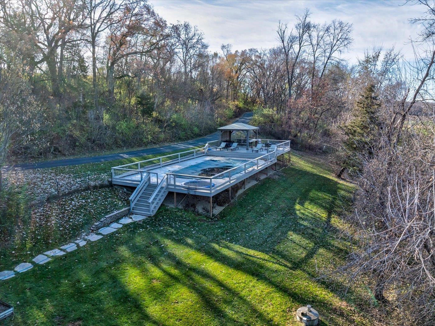 Sauk City, Wisconsin, 53583, United States, 5 Bedrooms Bedrooms, ,4 BathroomsBathrooms,Residential,For Sale,1992585