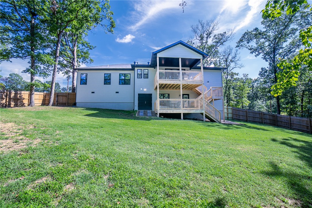 Bella Vista, Arkansas, 72714, United States, 3 Bedrooms Bedrooms, ,3 BathroomsBathrooms,Residential,For Sale,1959156