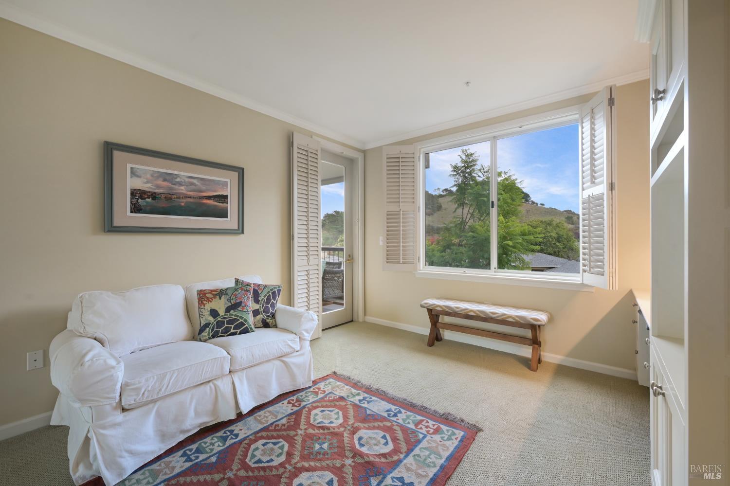 San Rafael, California, 94903, United States, 2 Bedrooms Bedrooms, ,2 BathroomsBathrooms,Residential,For Sale,1987659