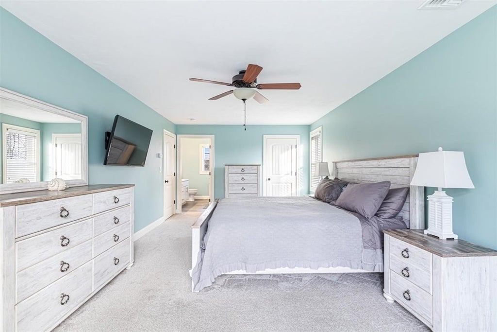 Plymouth, Massachusetts, 02360, United States, 4 Bedrooms Bedrooms, ,4 BathroomsBathrooms,Residential,For Sale,1979999