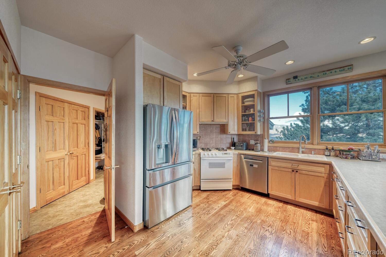 Buena Vista, Colorado, 81211, United States, 3 Bedrooms Bedrooms, ,2 BathroomsBathrooms,Residential,For Sale,1996048