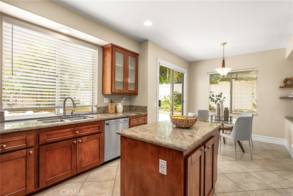 Lake Forest, California, 92610, United States, 5 Bedrooms Bedrooms, ,3 BathroomsBathrooms,Residential,For Sale,1903296